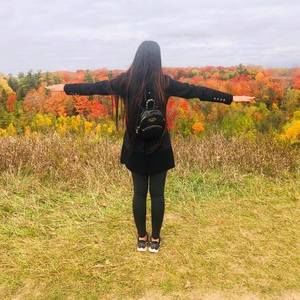 Meet your Posher, Shariya